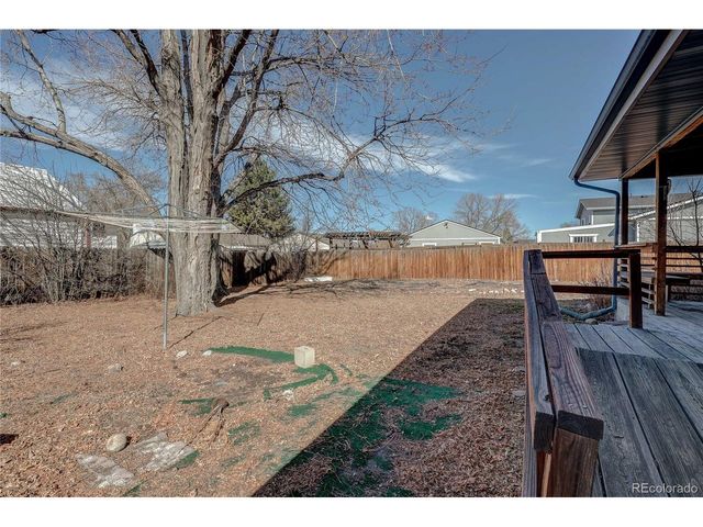 711 S Moline St, Aurora, CO 80012