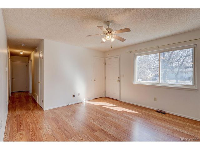 711 S Moline St, Aurora, CO 80012