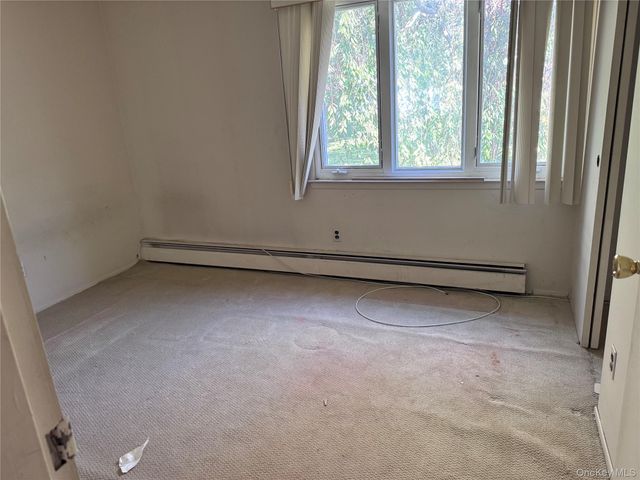 16 Herrick Avenue, Dix Hills, NY 11746