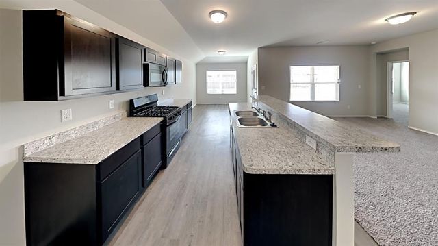 1825 Melanie Drive, Yukon, OK 73099