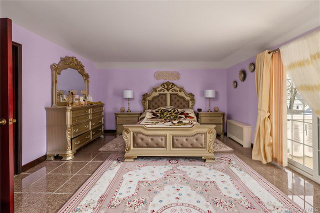 26504 79th Avenue, Glen Oaks, NY 11004