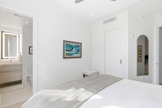 1110 Seminole Drive 201, Fort Lauderdale, FL 33304
