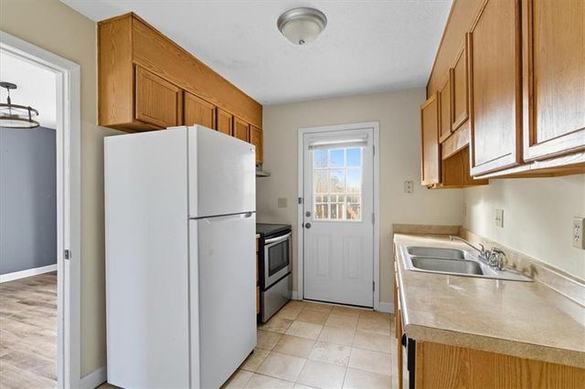 4701 Flat Shoals Road 65A, Union City, GA 30291