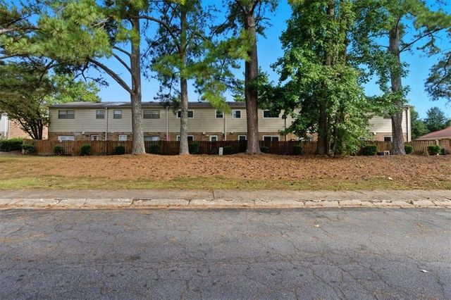 4701 Flat Shoals Road 65A, Union City, GA 30291