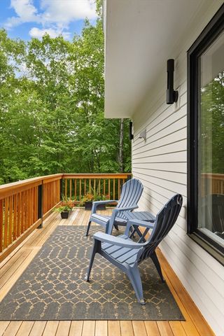 7 Tiffany Trail, Hopkinton, MA 01748