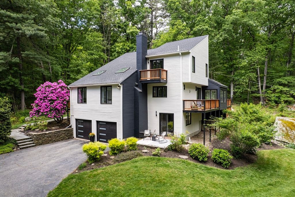 7 Tiffany Trail, Hopkinton, MA 01748