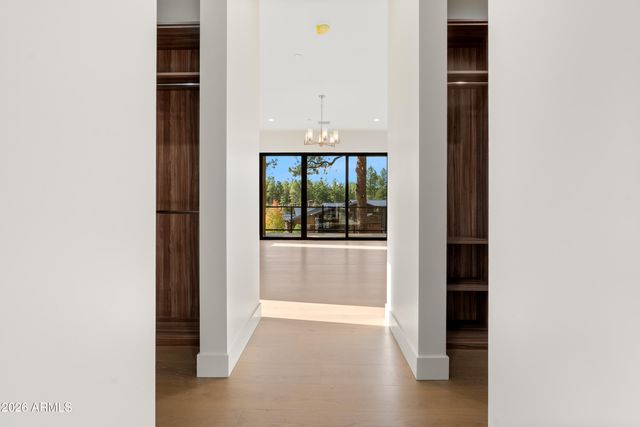 3425 S LAS COLINAS Court, Flagstaff, AZ 86005