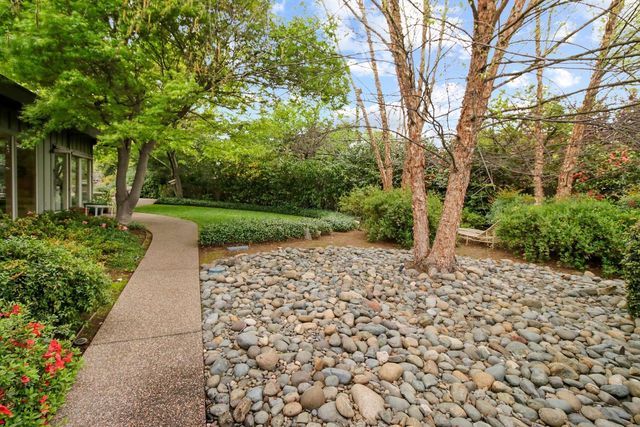 522 Sydling Ct, Sacramento, CA 95864