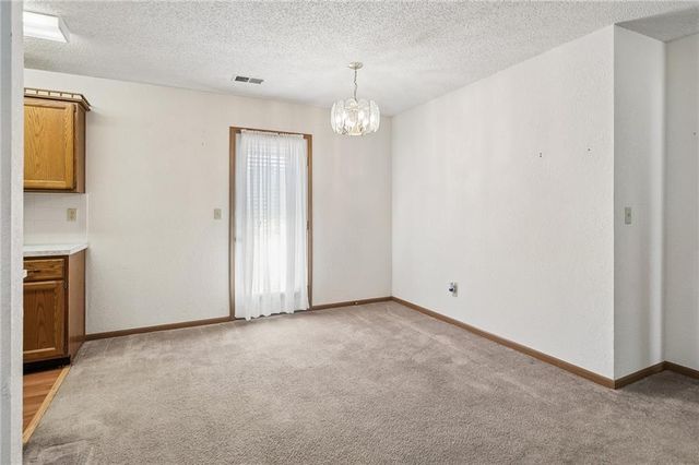 7841 Freeman Avenue, Kansas City, KS 66112