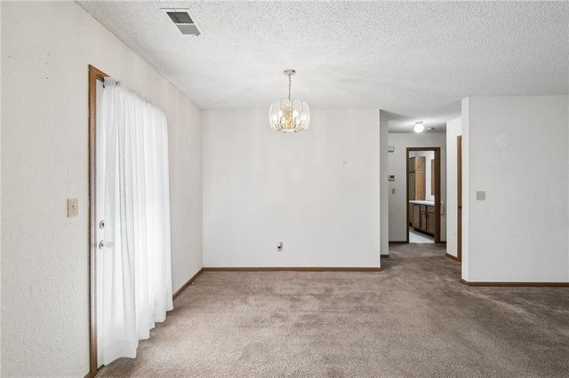 7841 Freeman Avenue, Kansas City, KS 66112