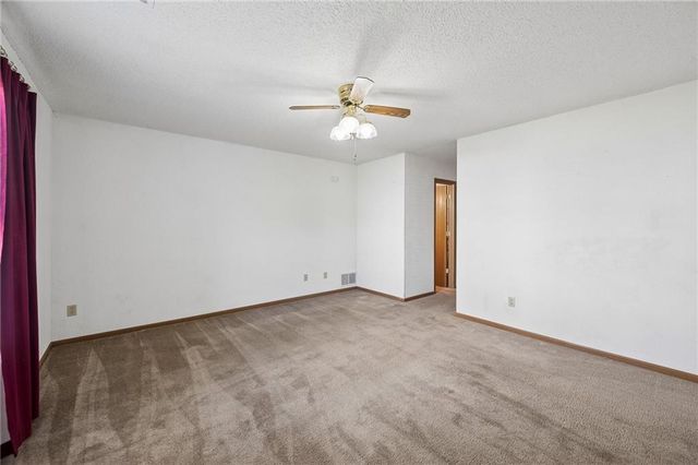 7841 Freeman Avenue, Kansas City, KS 66112