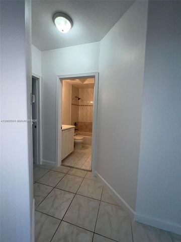 4847 NW 108th Court, Doral, FL 33178