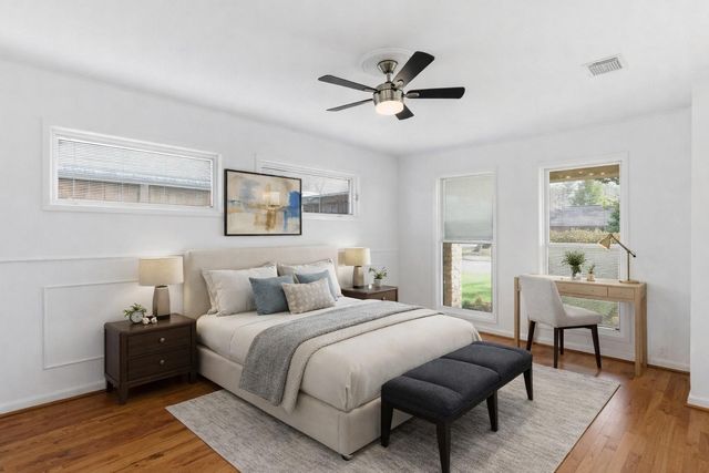 531 Azaleadell Drive, Houston, TX 77018