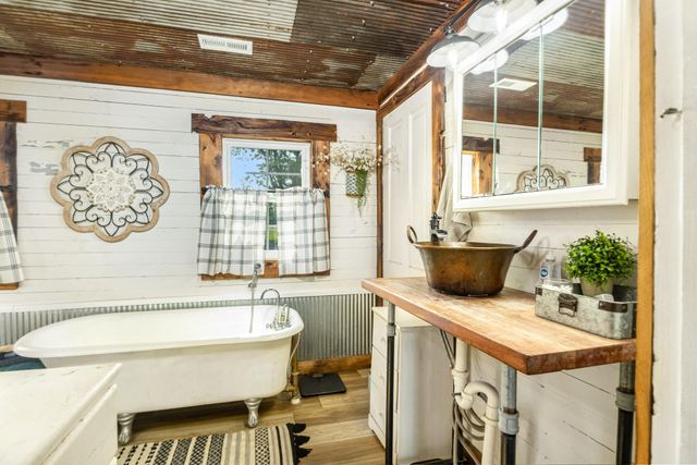 605 Lemon Northcutt Road, Dry Ridge, KY 41035