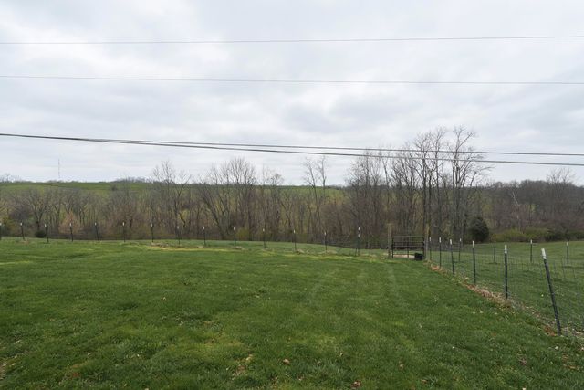 605 Lemon Northcutt Road, Dry Ridge, KY 41035