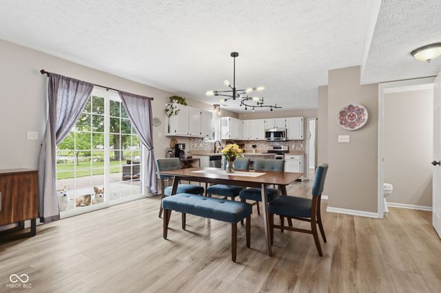 8252 Portside, Avon, IN 46123