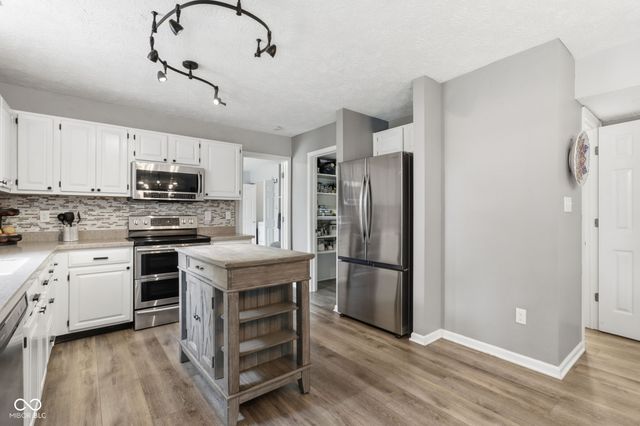 8252 Portside, Avon, IN 46123