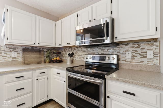 8252 Portside, Avon, IN 46123