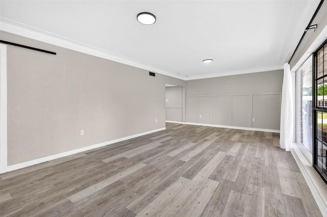 1601 E PARIS STREET, Tampa, FL 33610