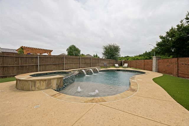 106 Eastbrook Drive, Anna, TX 75409