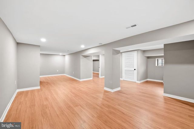 2401 HARLEM AVE, Baltimore, MD 21216