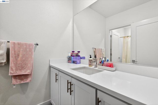 5810 Midnight Pl I, Dublin, CA 94568
