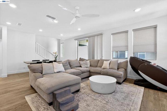 5810 Midnight Pl I, Dublin, CA 94568