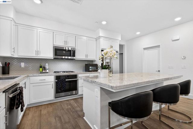 5810 Midnight Pl I, Dublin, CA 94568