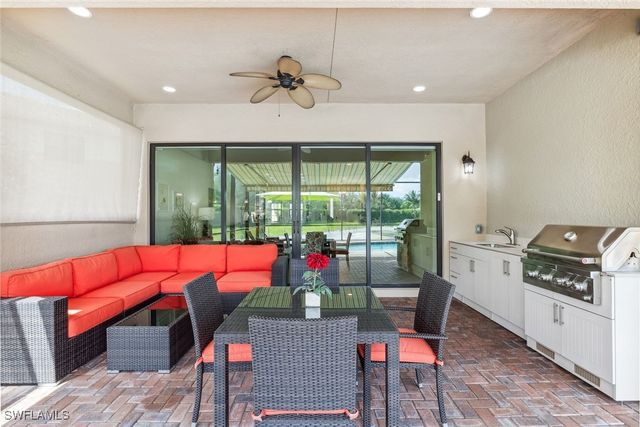 4360 Aurora ST, Naples, FL 34119