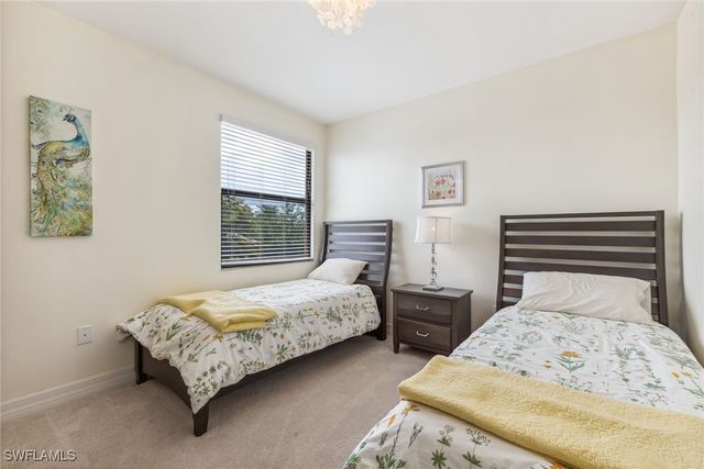 4360 Aurora ST, Naples, FL 34119