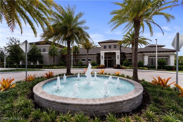 4360 Aurora ST, Naples, FL 34119