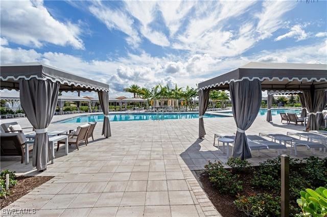 4360 Aurora ST, Naples, FL 34119