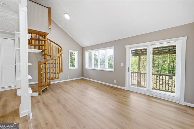 389 Peachtree Road, Jefferson, GA 30549