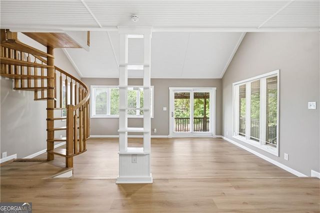 389 Peachtree Road, Jefferson, GA 30549
