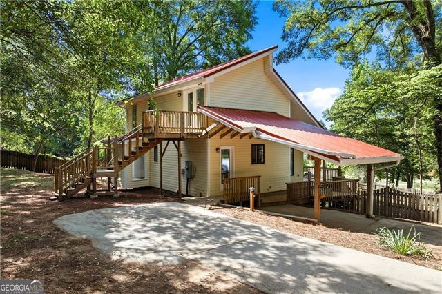 389 Peachtree Road, Jefferson, GA 30549