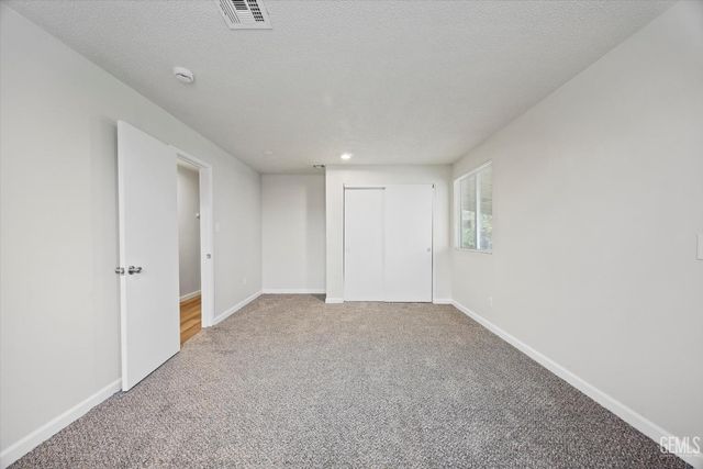 4917 Mayfair Court, Bakersfield, CA 93307