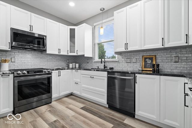 6825 Bluffridge Parkway, Indianapolis, IN 46278