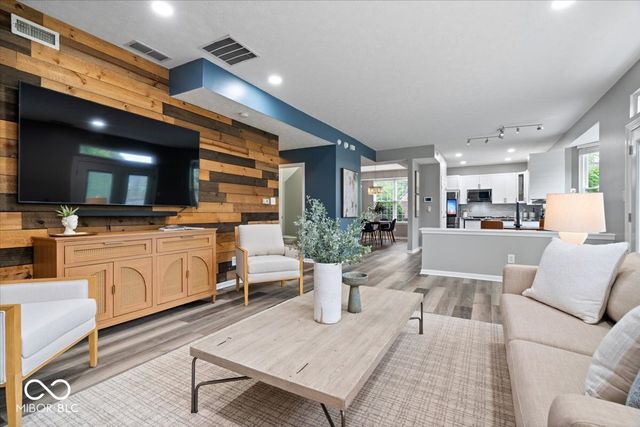 6825 Bluffridge Parkway, Indianapolis, IN 46278