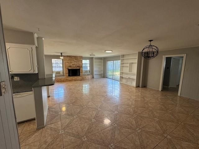 10607 Bainbridge Street, Houston, TX 77016