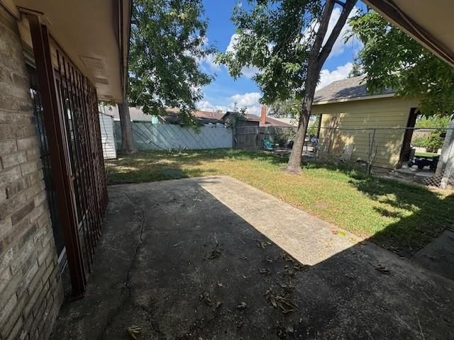 10607 Bainbridge Street, Houston, TX 77016
