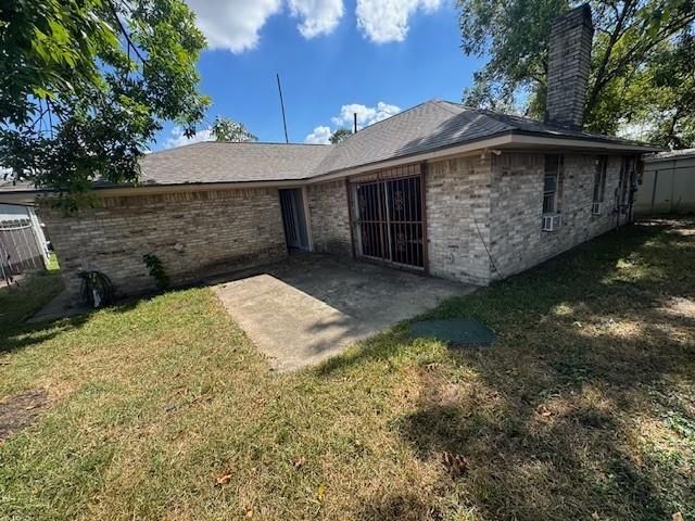 10607 Bainbridge Street, Houston, TX 77016