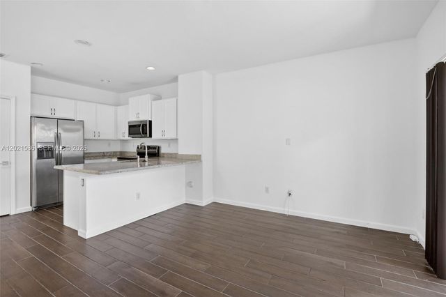 4019 NW 11th Dr, Lauderhill, FL 33313