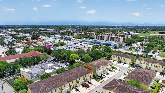 4019 NW 11th Dr, Lauderhill, FL 33313