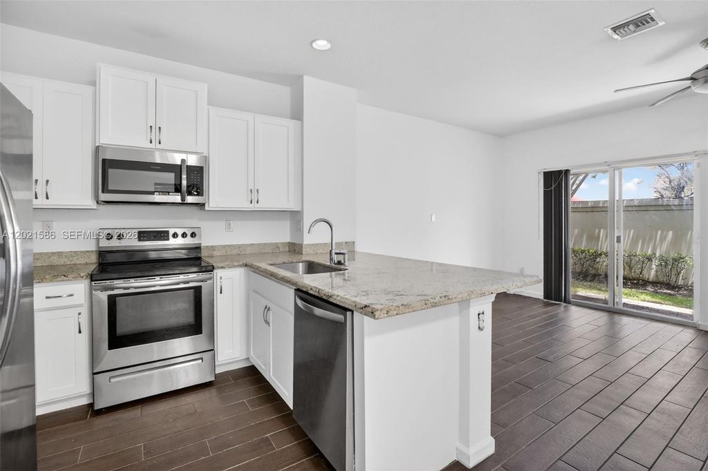 4019 NW 11th Dr, Lauderhill, FL 33313