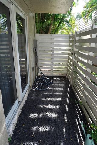541 NW 98th Avenue, Plantation, FL 33324