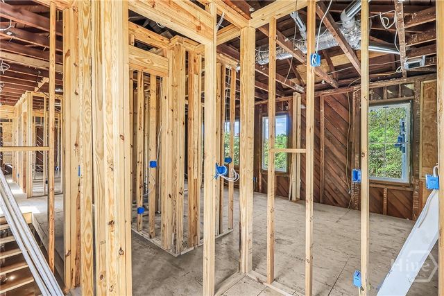 423 W 42nd Street, Savannah, GA 31401