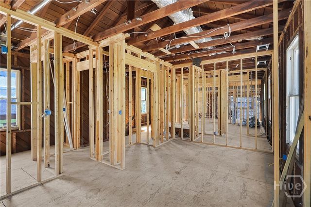 423 W 42nd Street, Savannah, GA 31401