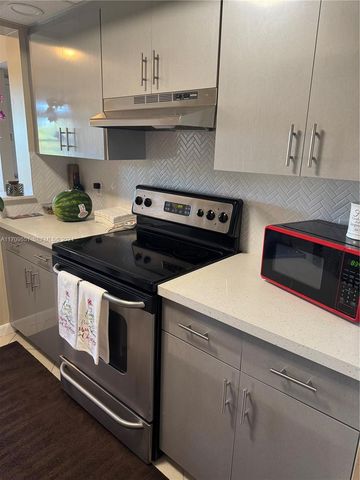 12650 SW 6th Street 411K, Pembroke Pines, FL 33027