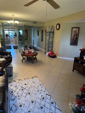 12650 SW 6th Street 411K, Pembroke Pines, FL 33027