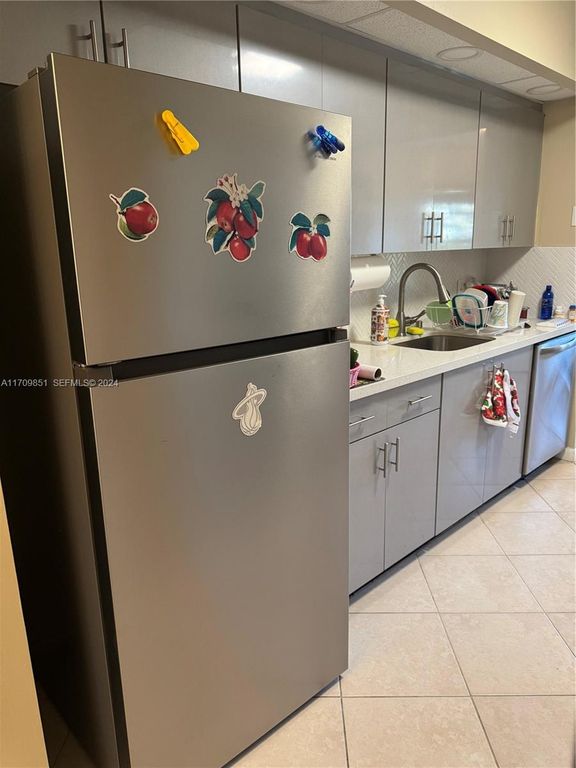 12650 SW 6th Street 411K, Pembroke Pines, FL 33027